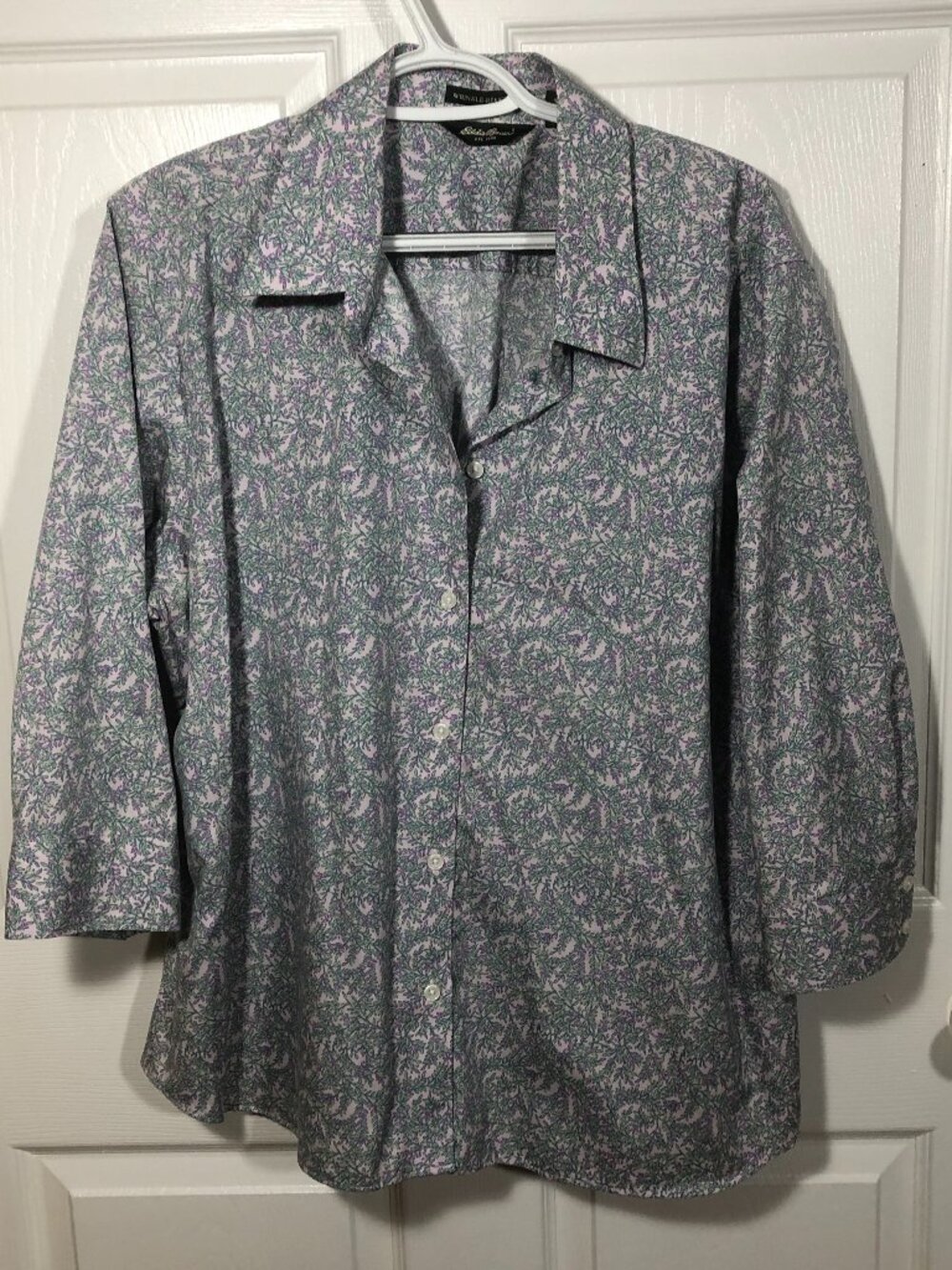 Eddie Bauer women green purple flowery long sleeve shirt, 6 buttons, XXL